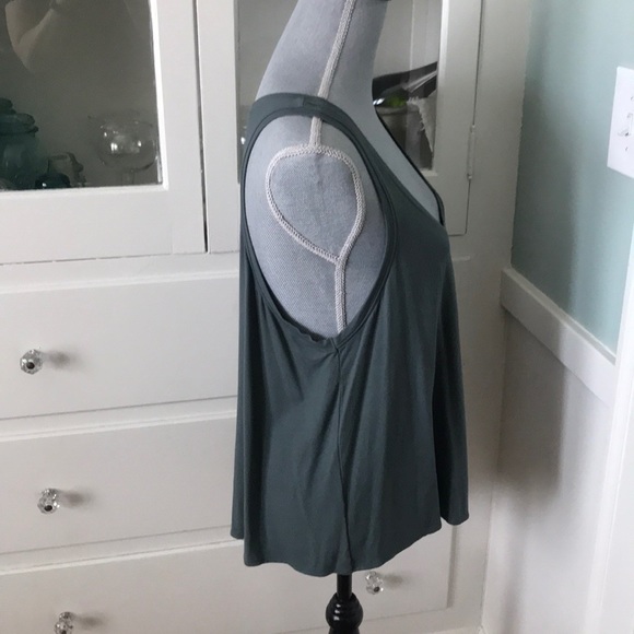 Rare Lilla P dusty Sage blue green asymmetrical tank top L NWOT made in Peru - Picture 4 of 6